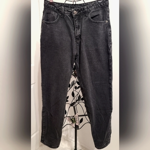 Hi-rise dark wash straight‎ jeans